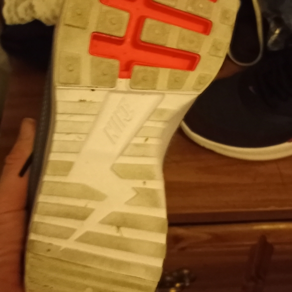 Nike air max thea size 7 - Picture 2 of 4